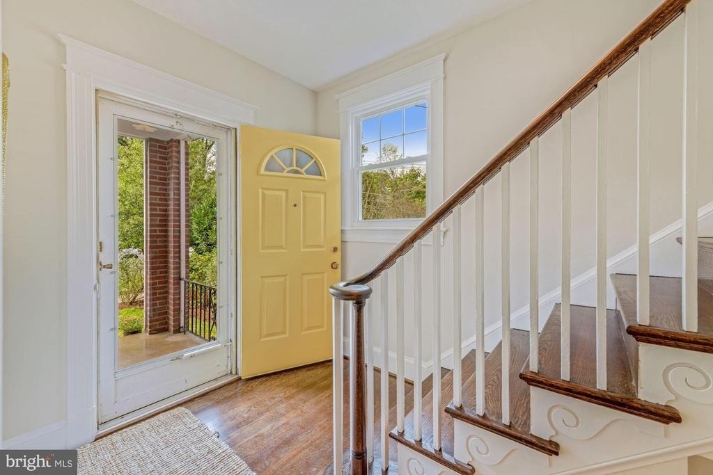 5923 33rd Street Nw - Photo 5