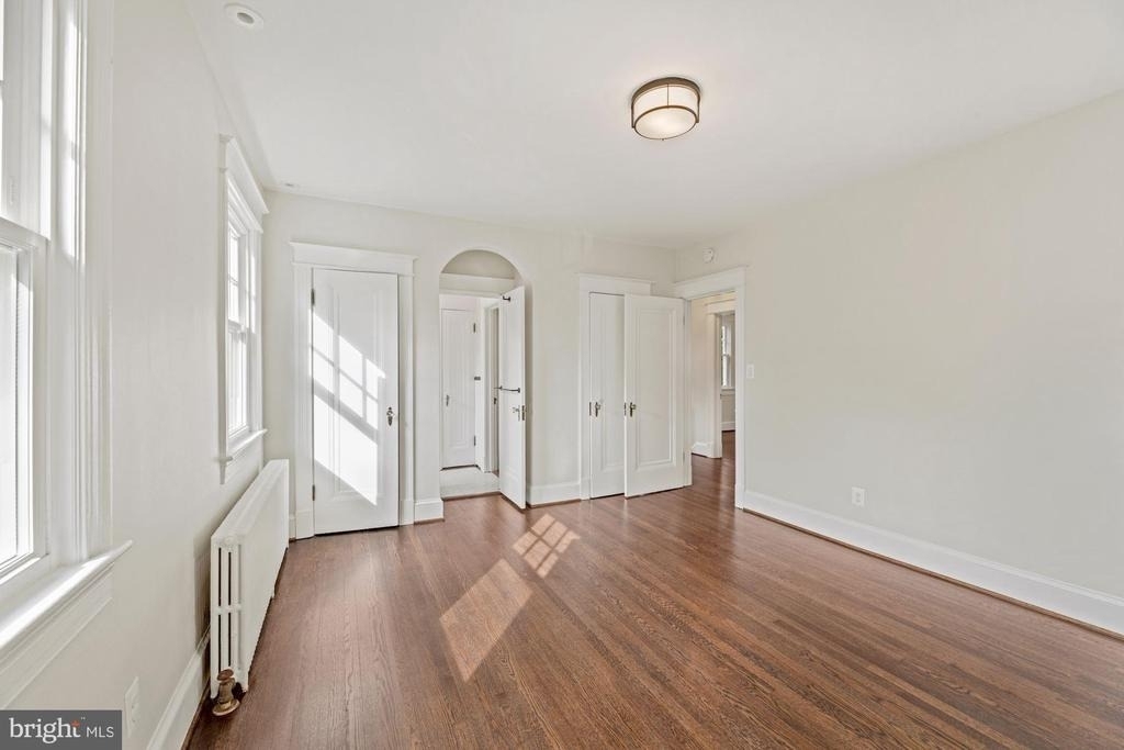 5923 33rd Street Nw - Photo 15