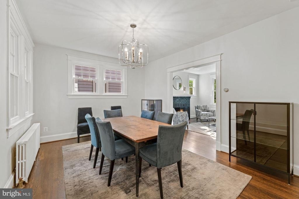 5923 33rd Street Nw - Photo 10
