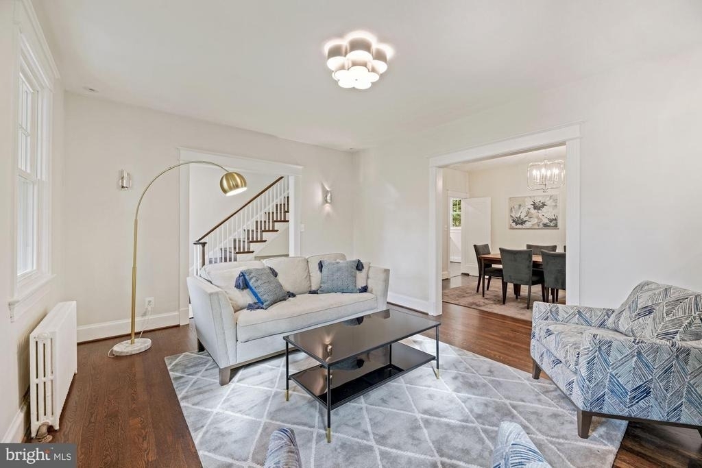5923 33rd Street Nw - Photo 8