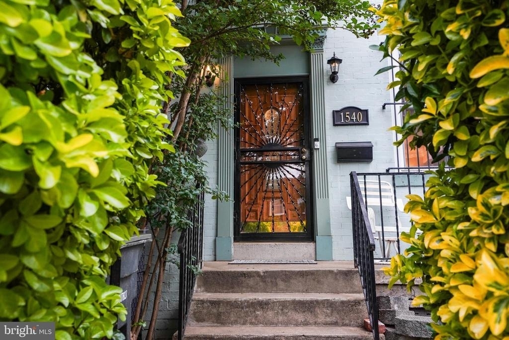 1540 1st Street Nw - Photo 1