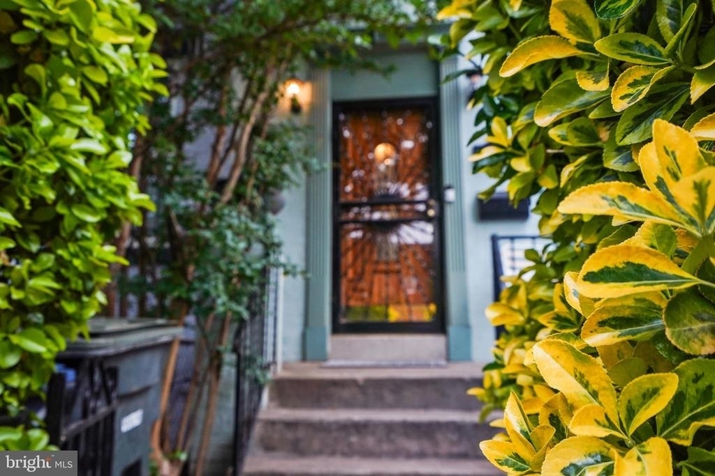 1540 1st Street Nw - Photo 2