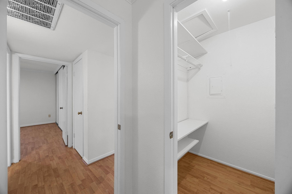 4159 Steck Ave - Photo 19