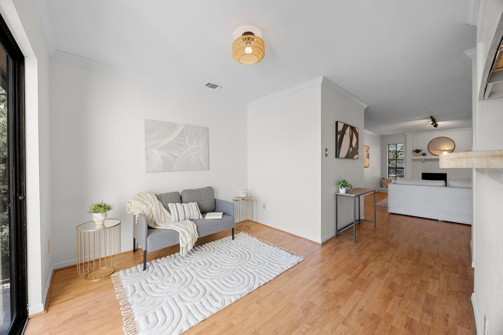 4159 Steck Ave - Photo 8
