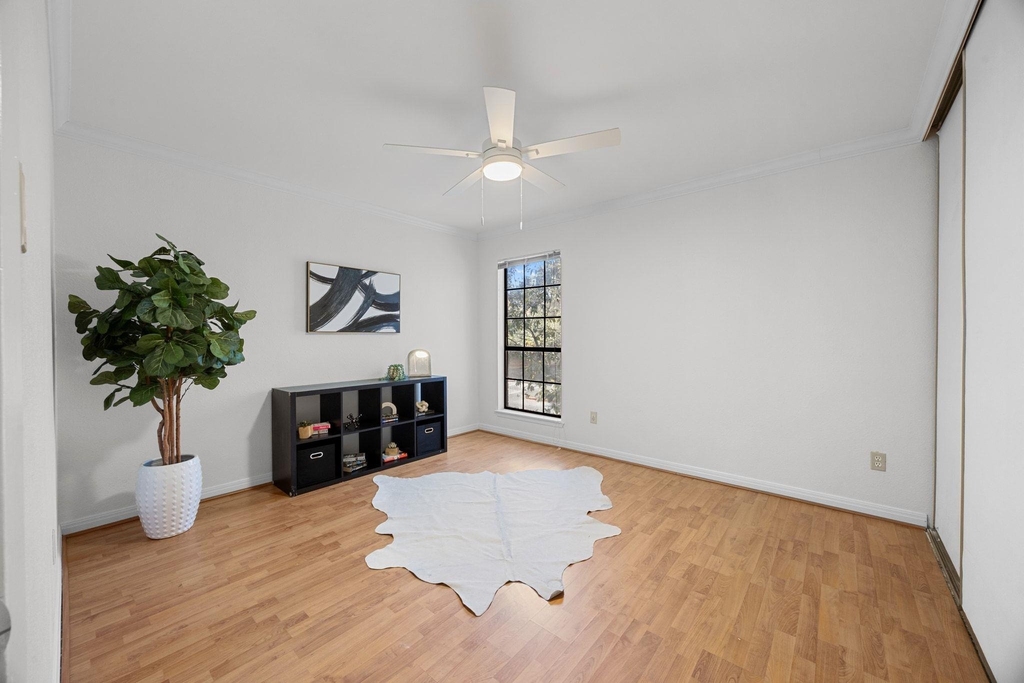 4159 Steck Ave - Photo 20
