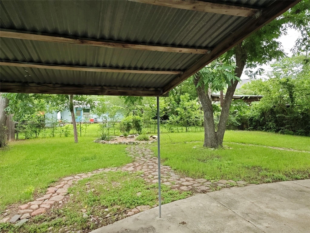 3207 Locke Ln - Photo 19