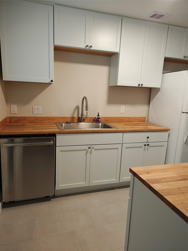 3207 Locke Ln - Photo 8