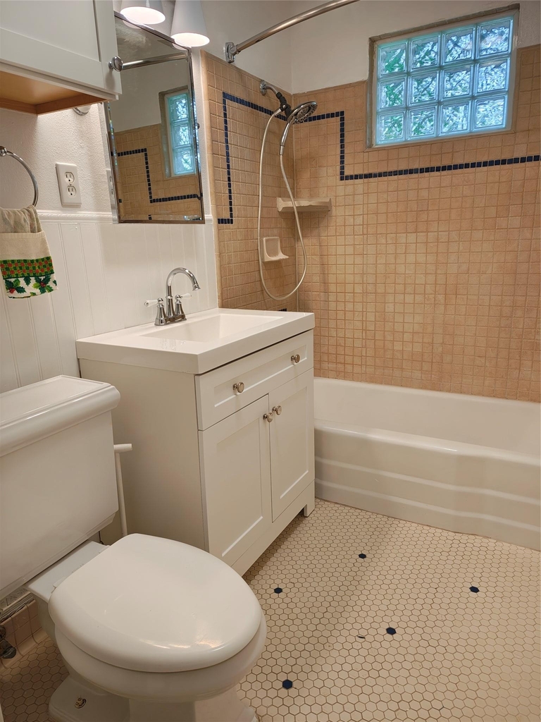 3207 Locke Ln - Photo 15