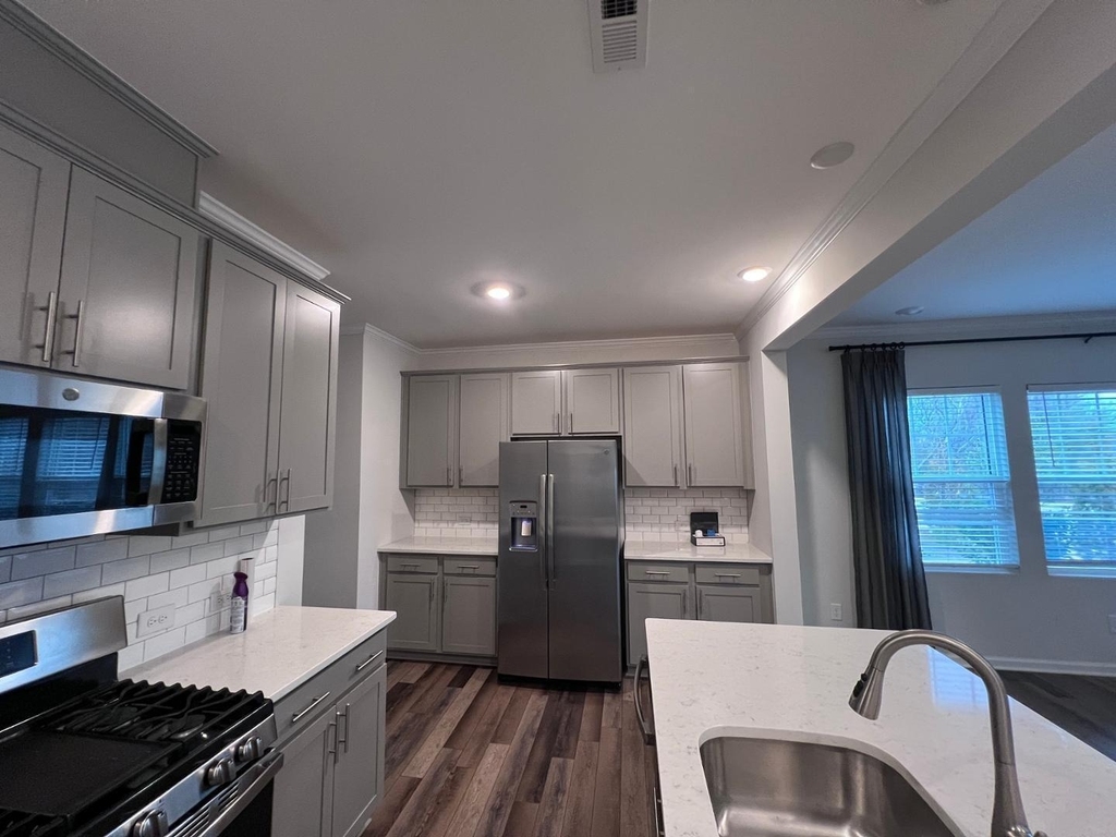 6422 Coda Court - Photo 6