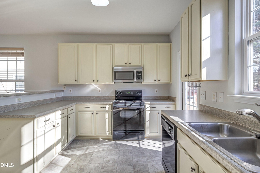 105 Otter Crest Way - Photo 11