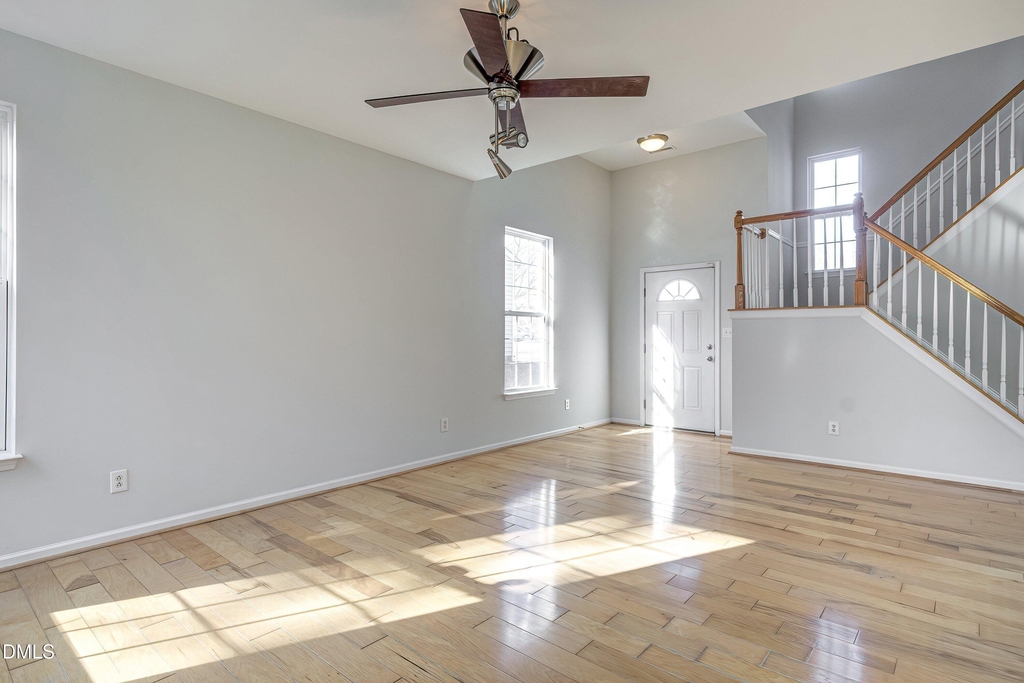 105 Otter Crest Way - Photo 8