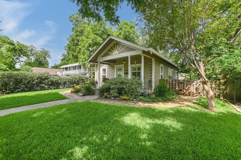 4408 Avenue C Ave - Photo 1