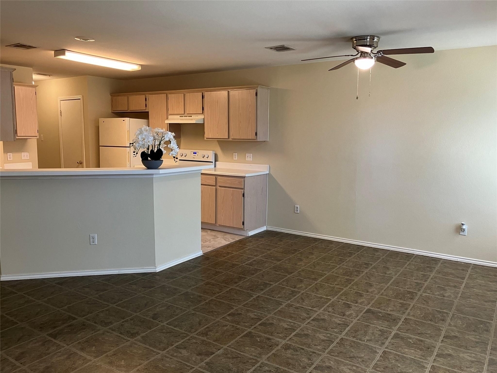 9629 Sugar Hill Dr - Photo 6