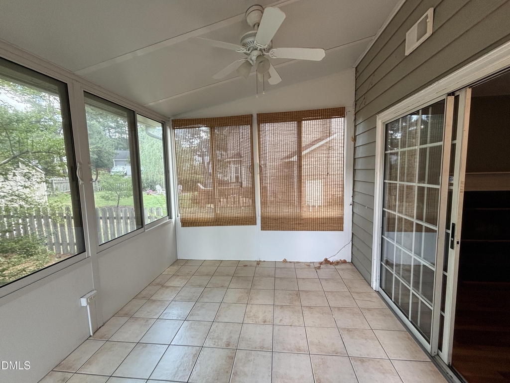12 Bridgeport Drive - Photo 17