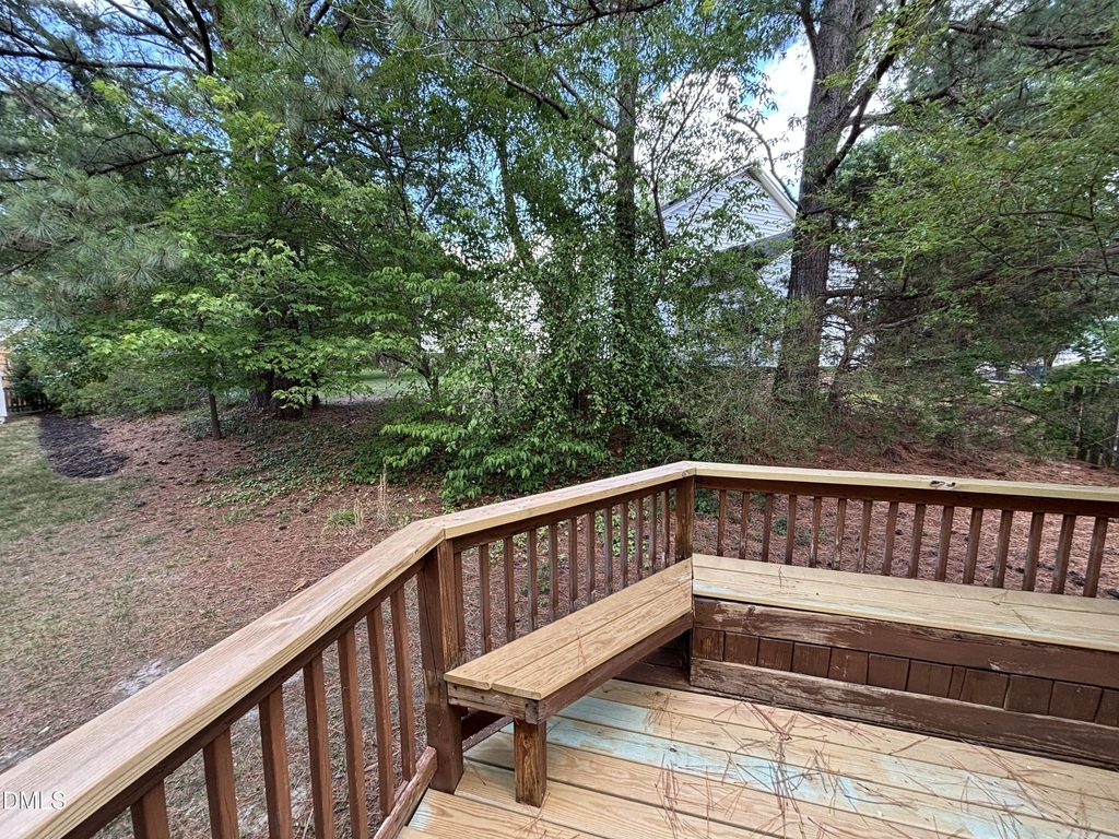 12 Bridgeport Drive - Photo 20