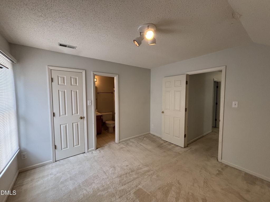 12 Bridgeport Drive - Photo 25