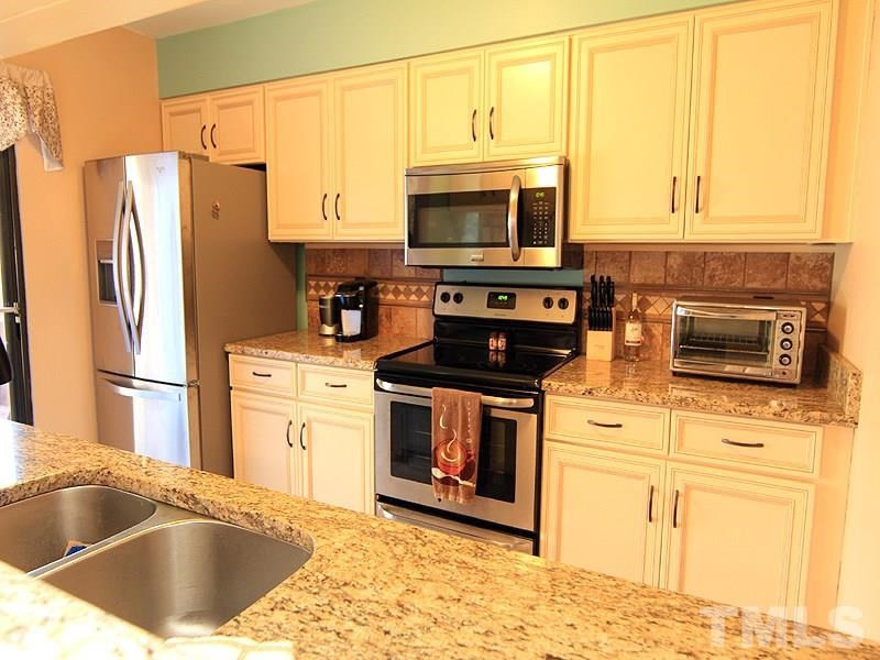 107 Finley Forest Drive - Photo 1
