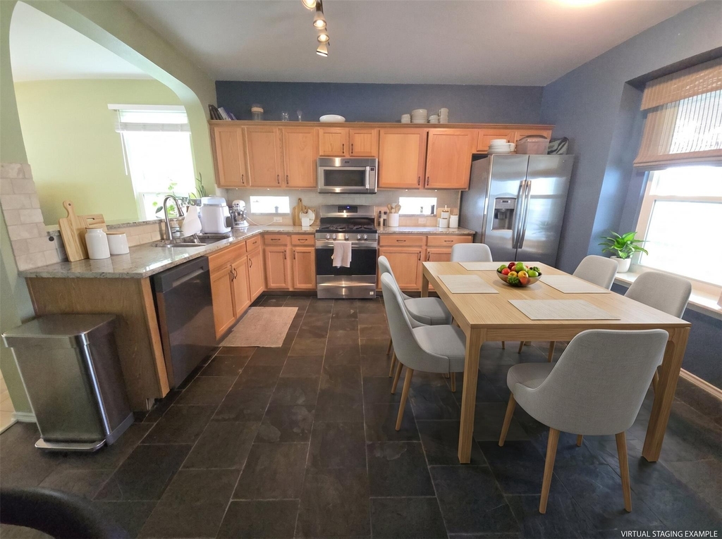 815 Bogart Rd - Photo 3
