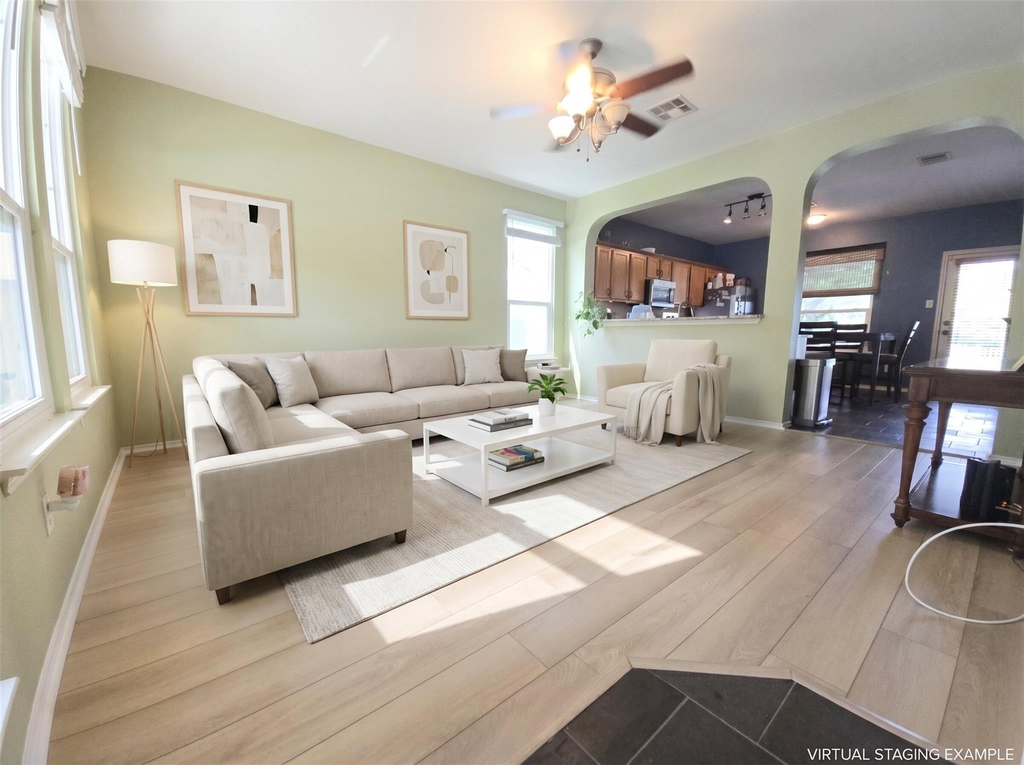 815 Bogart Rd - Photo 0