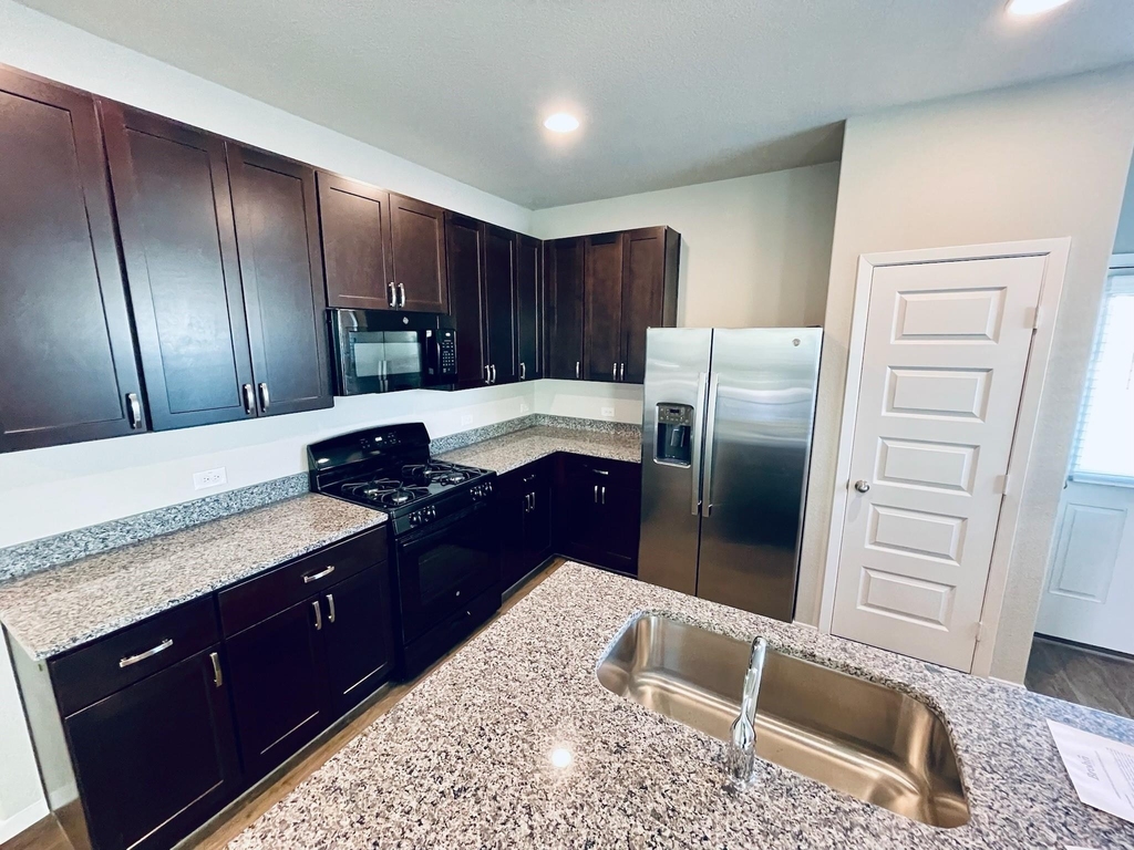 117 Huckleberry Ln - Photo 8
