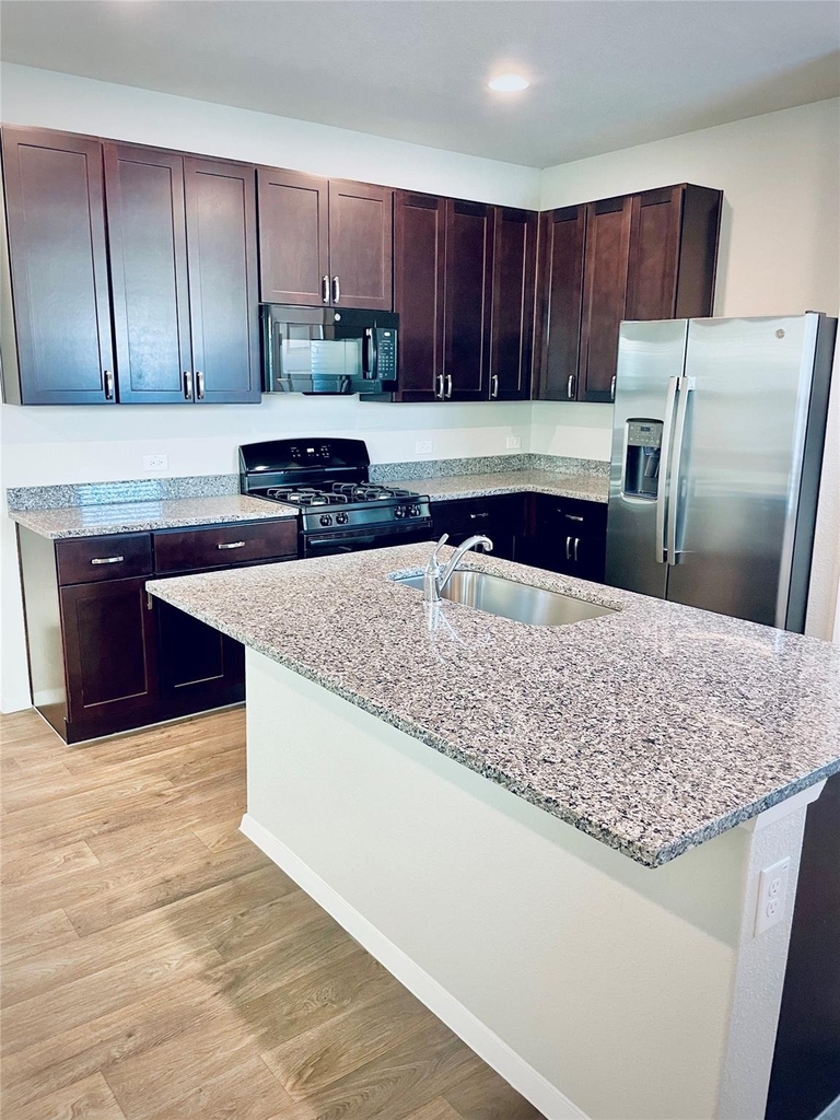 117 Huckleberry Ln - Photo 9