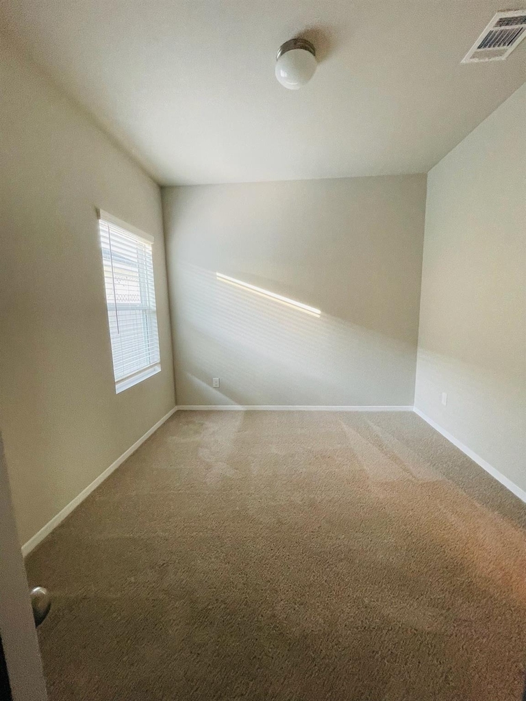 117 Huckleberry Ln - Photo 16