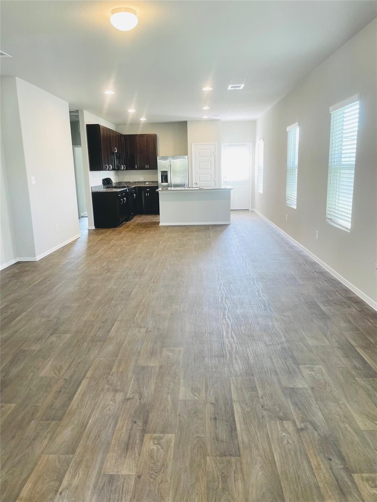 117 Huckleberry Ln - Photo 3