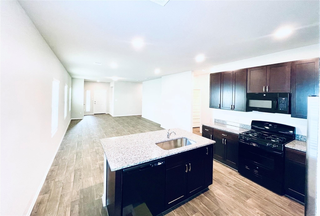 117 Huckleberry Ln - Photo 5
