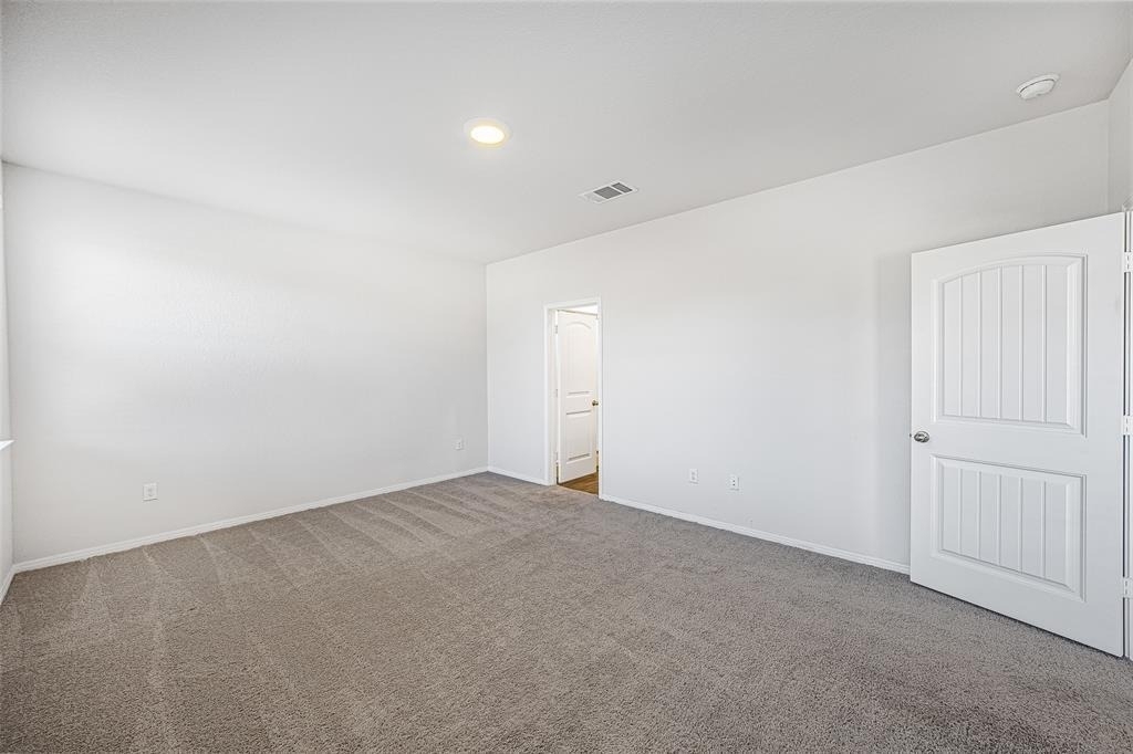 121 Mackinac Ln - Photo 5