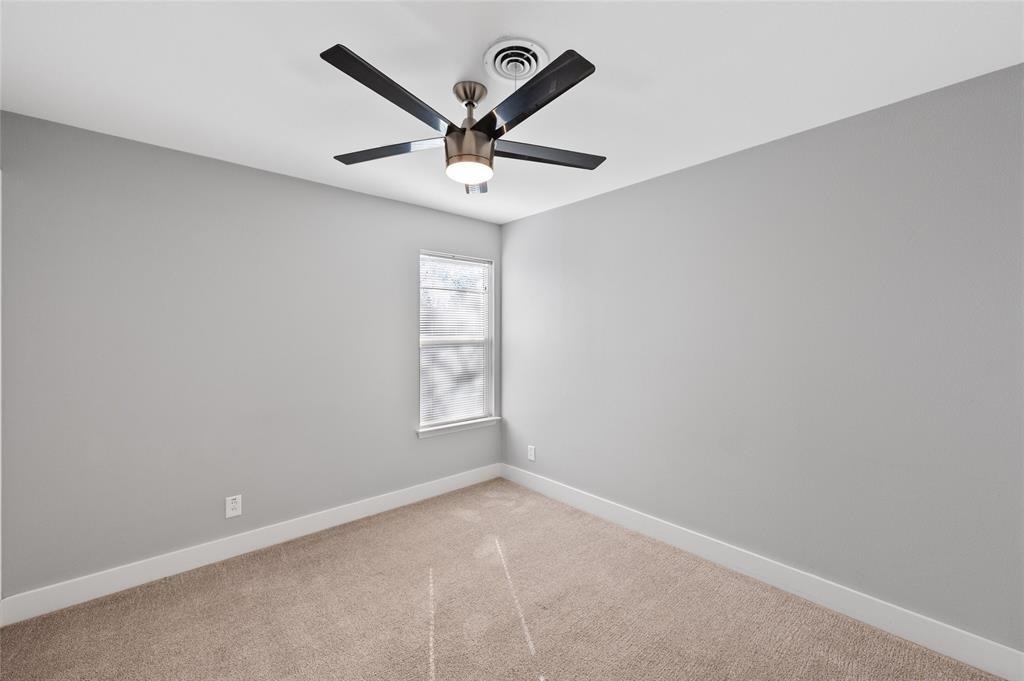 1305 Glenwood Dr - Photo 18