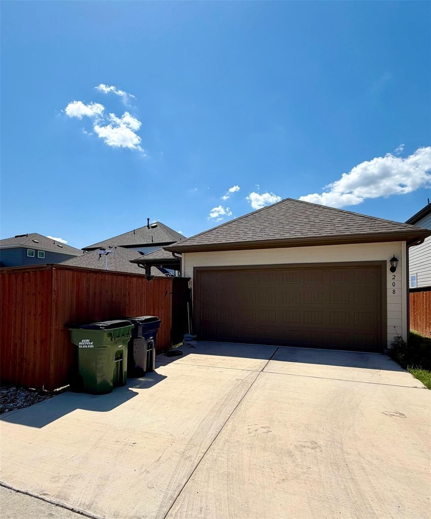 208 Flowers Ave - Photo 8