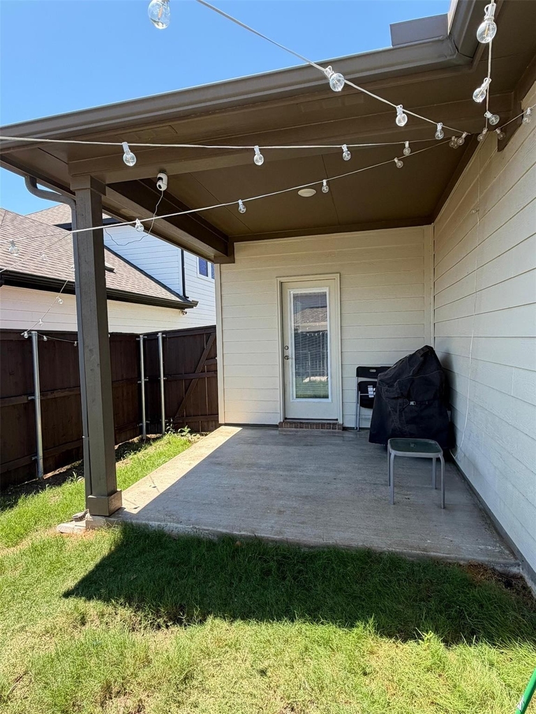 208 Flowers Ave - Photo 23