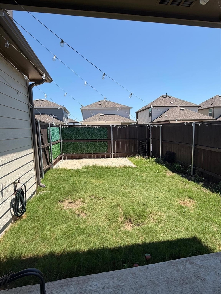 208 Flowers Ave - Photo 21