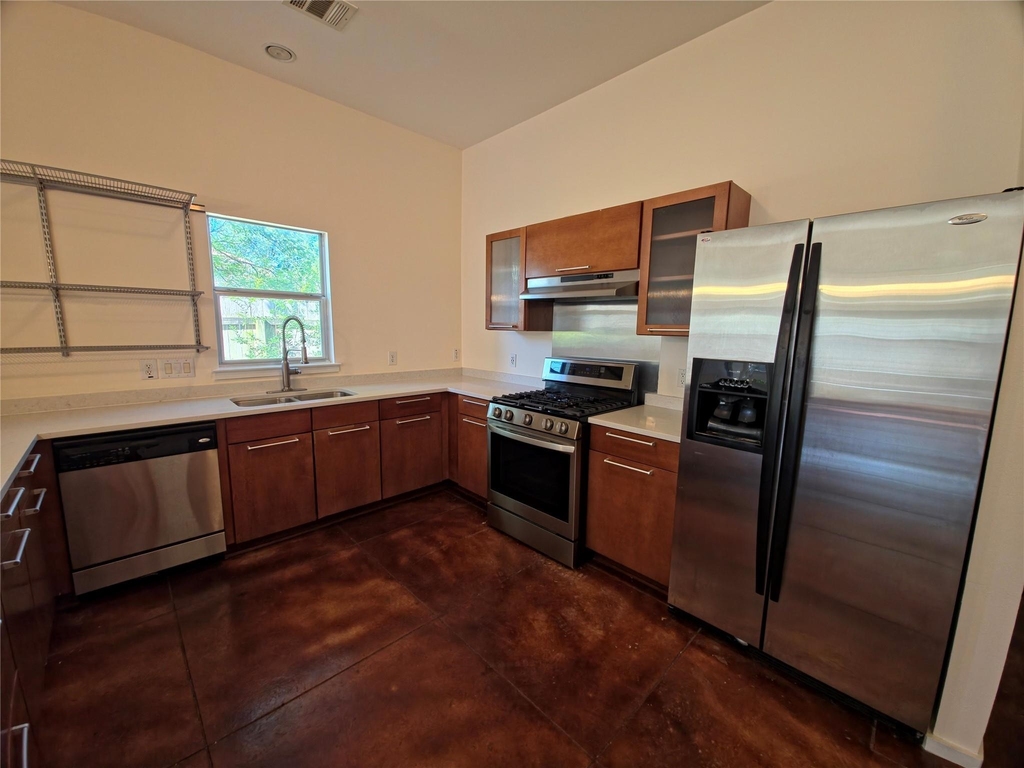 3806 Menchaca Rd - Photo 5