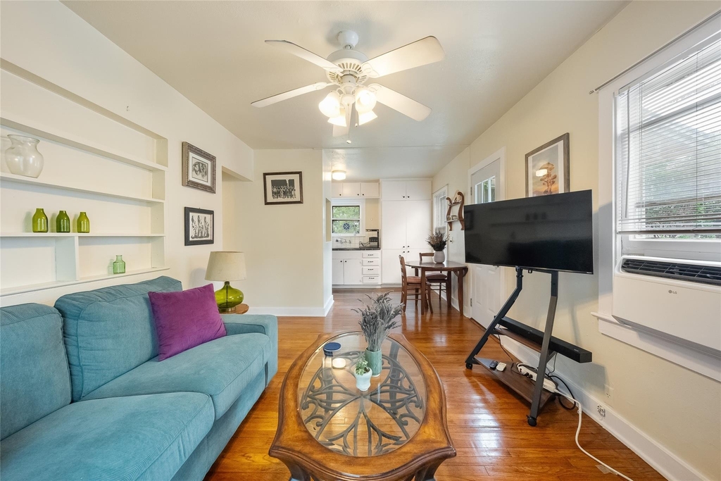 706 Patterson Ave - Photo 4