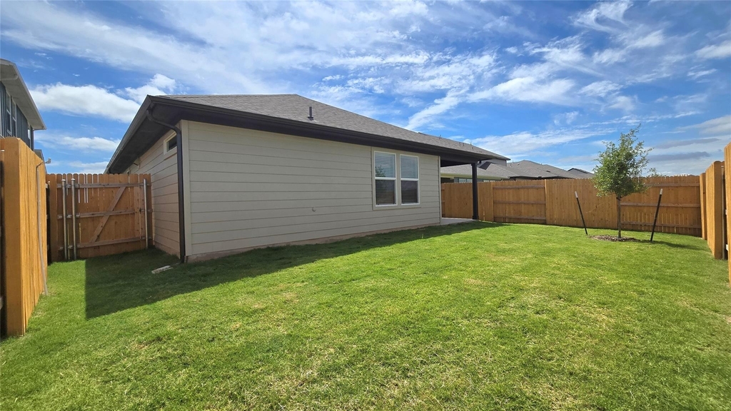 122 Holmby Dr - Photo 25