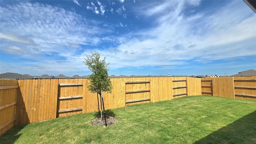 122 Holmby Dr - Photo 24