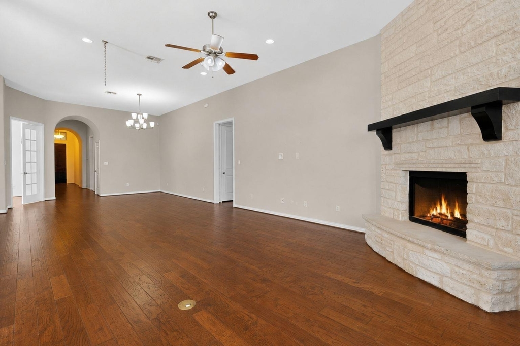 536 Caddo Lake Dr - Photo 5