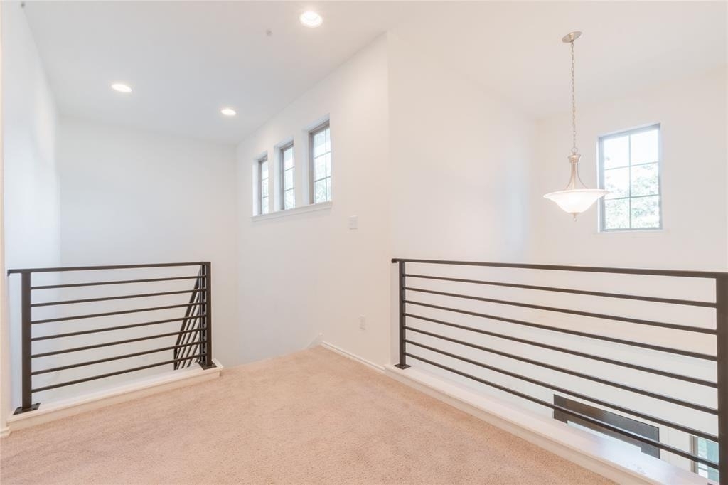 1333 Terrace Vw - Photo 16
