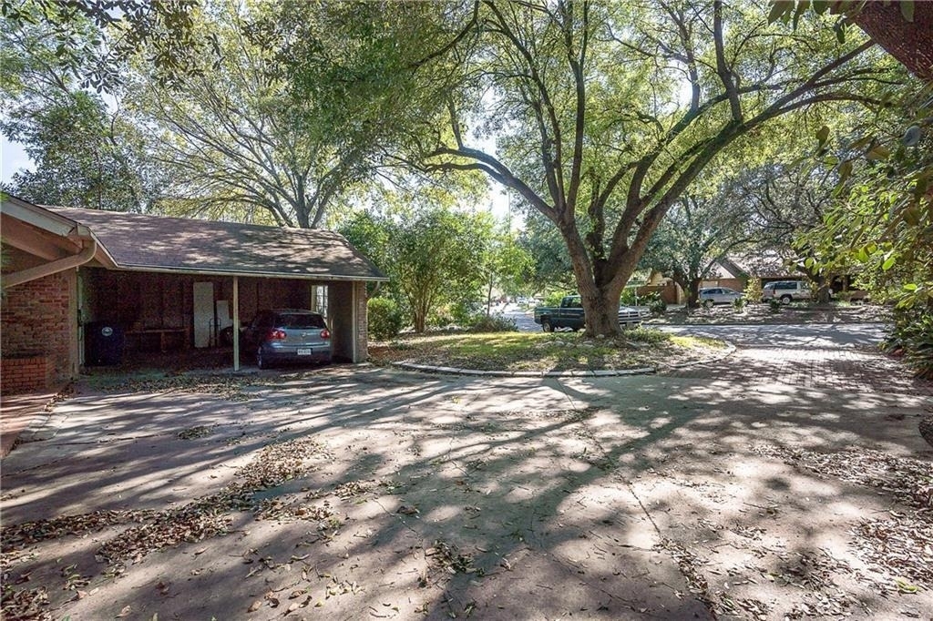 9104 Quail Creek Dr - Photo 1