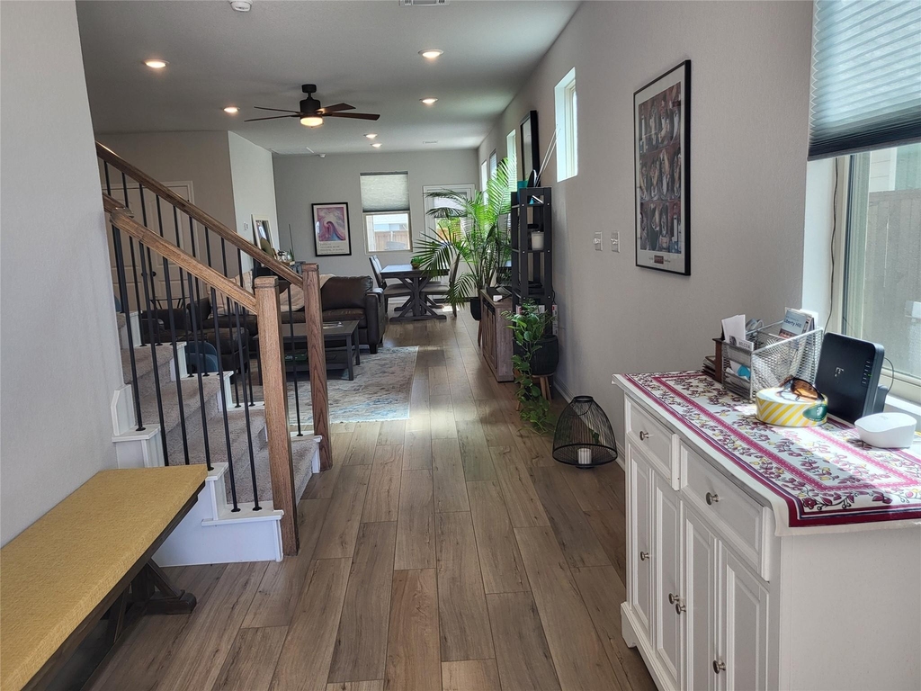108 Blue Hibiscus Dr - Photo 2