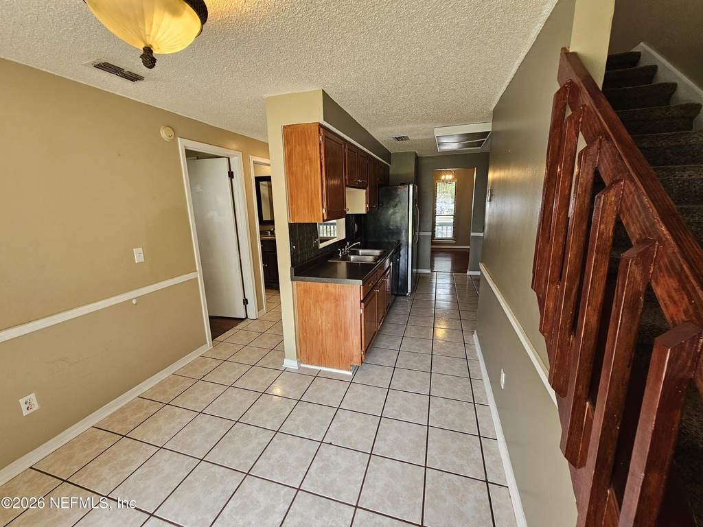 8176 Kilwinning Lane - Photo 6