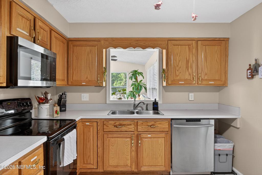 3627 County Road 218 - Photo 9