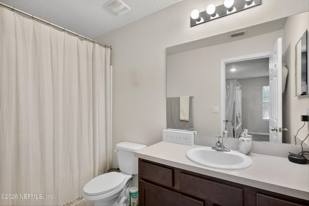 12784 Veterans Court - Photo 7