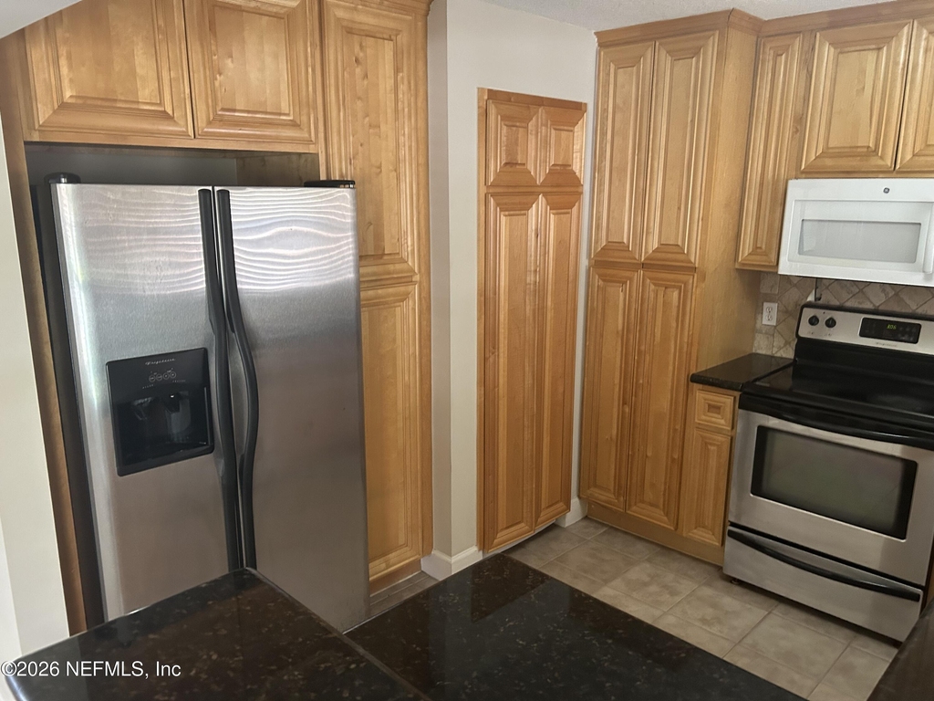 3434 Blanding Boulevard - Photo 6