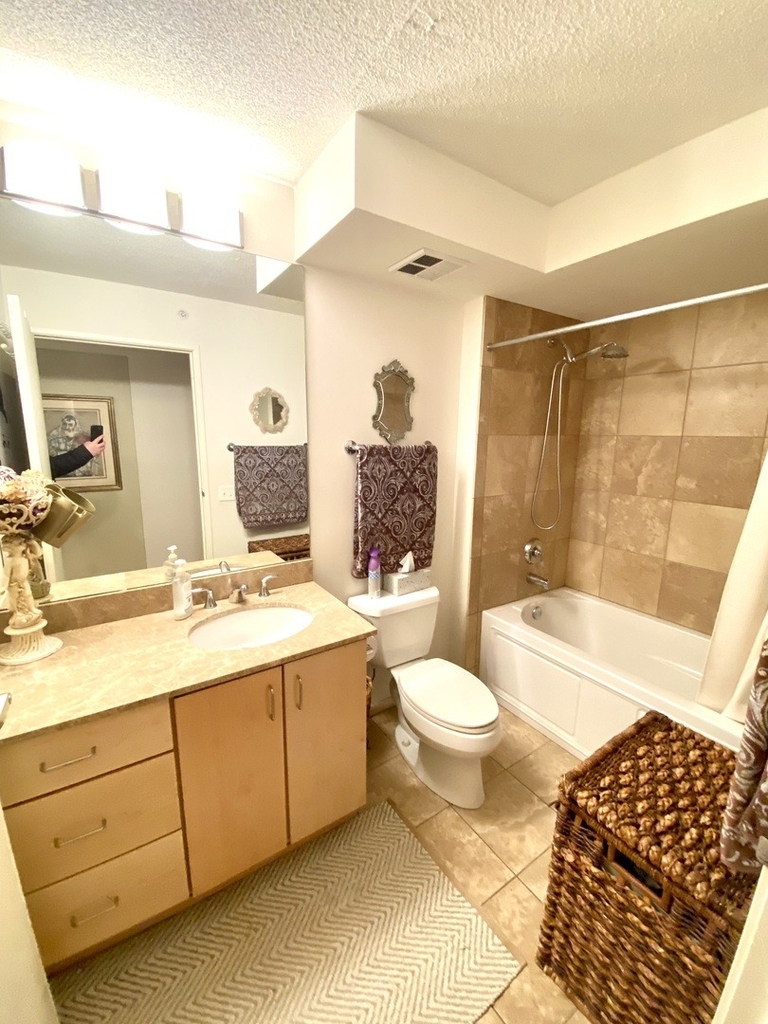 9725 Woods Drive - Photo 16
