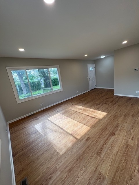975 N York Street - Photo 2