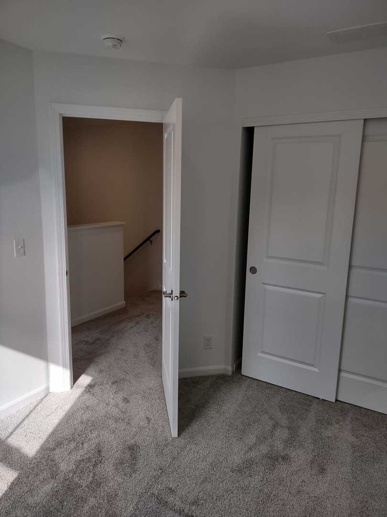 1039 Atterberg Road - Photo 8