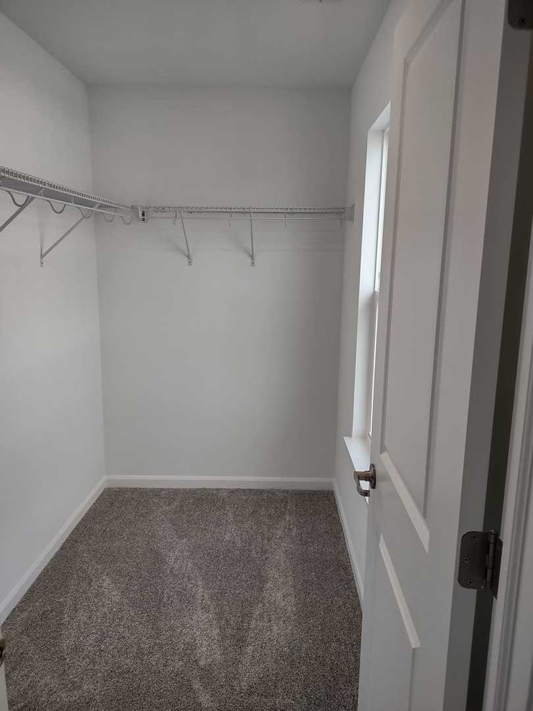 1039 Atterberg Road - Photo 4