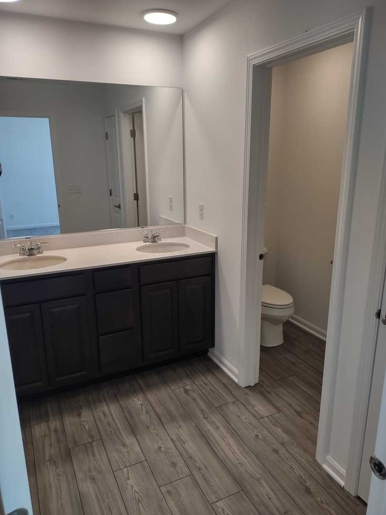 1039 Atterberg Road - Photo 1